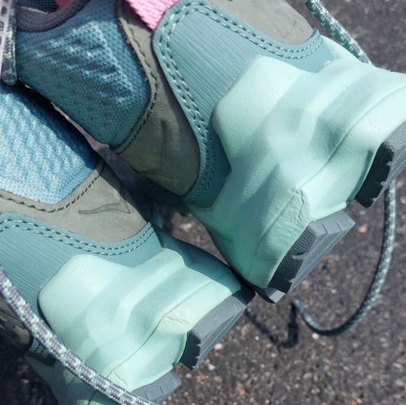 Hoka Women's Teal Athletic Shoes BOOTS Sz 7 Hoka One One Hiking - Picture 8 of 11